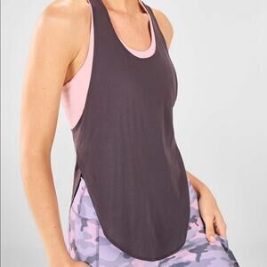 Fabletics Cashel Built-In Bra Swing Tank